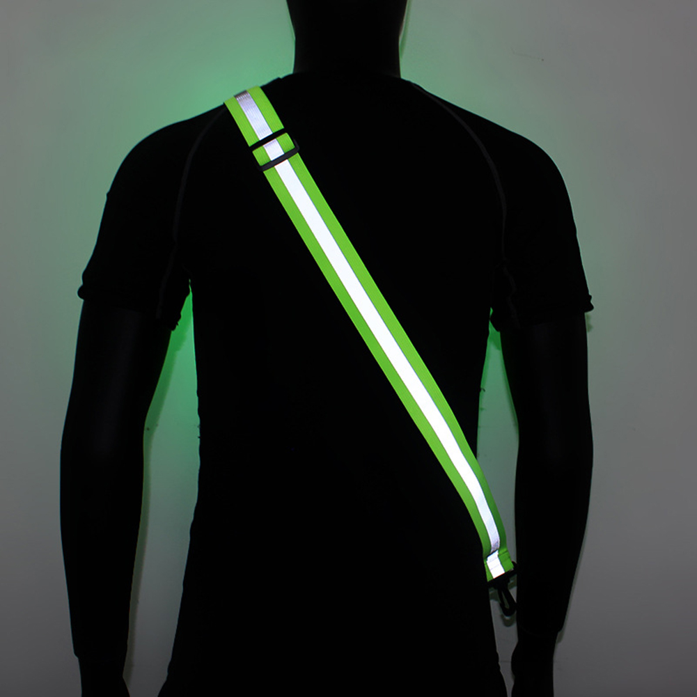 USB充電式反射ウォーキングギア高視認性LED反射ベルトLE - Running Gear Green のレビューと価格